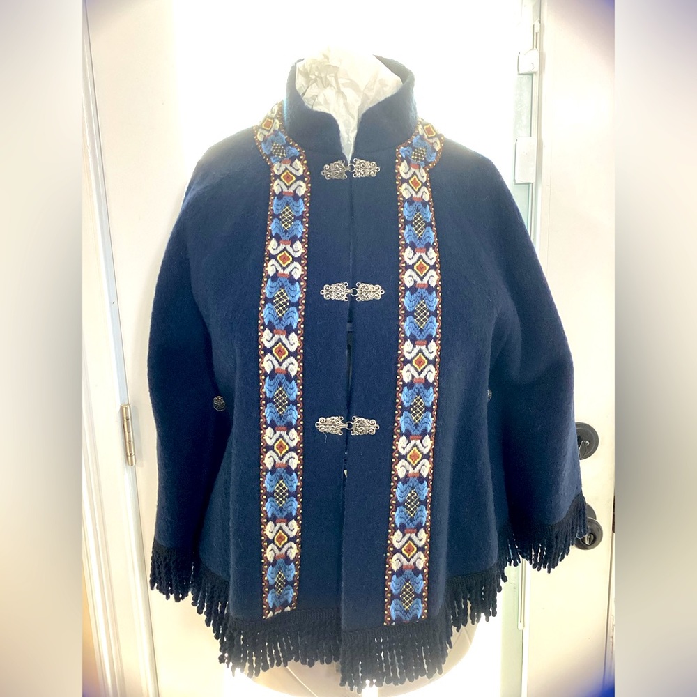 Fjord Fashion S 36 Wool Nordic Cape